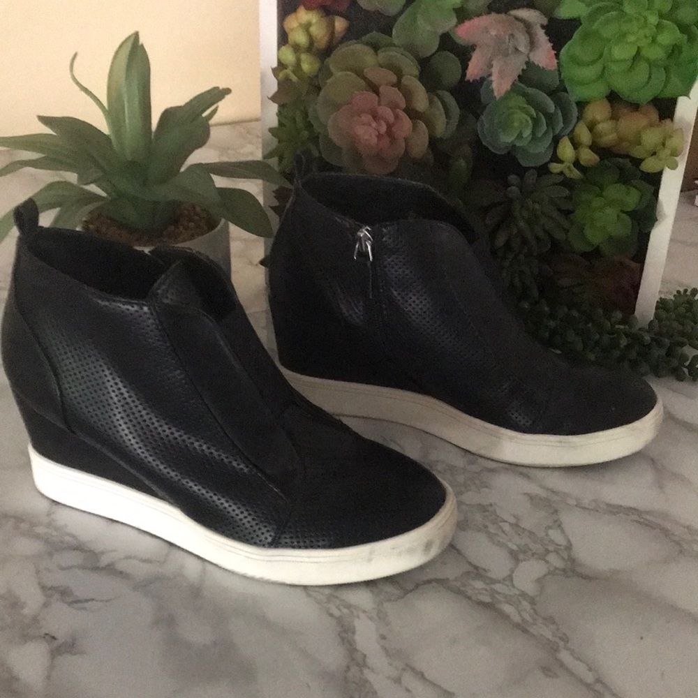 Mia Booties
